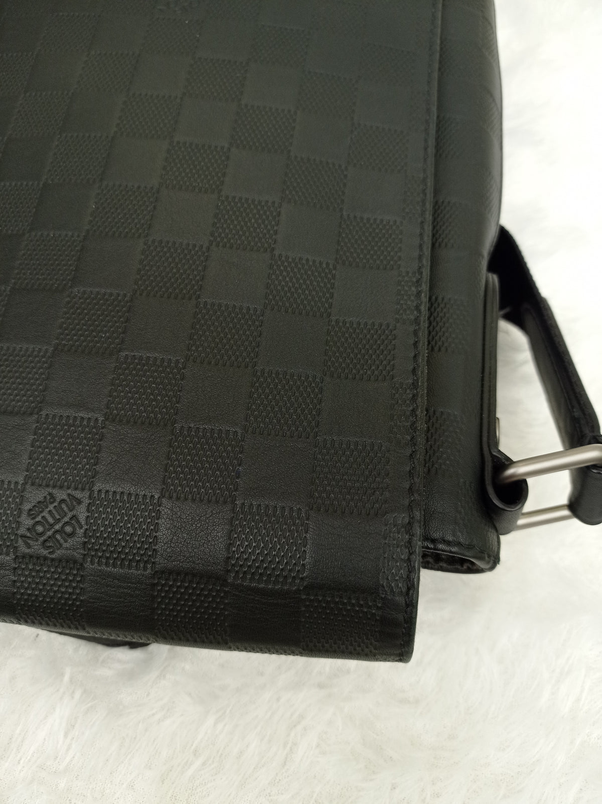 LV District MM Damier Infini Onyx 2014