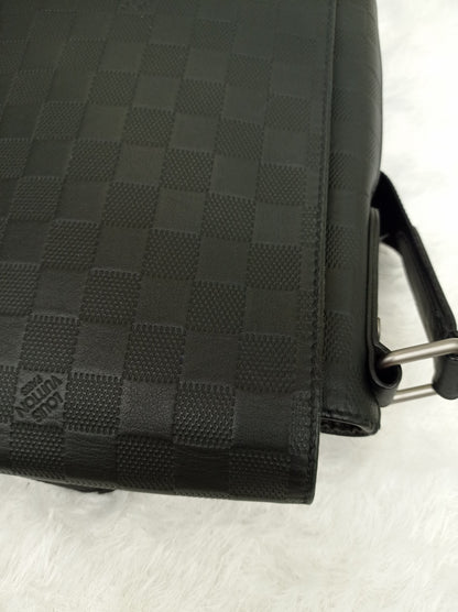 LV District MM Damier Infini Onyx 2014