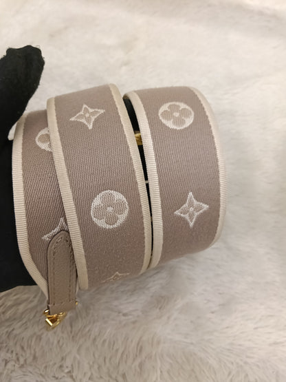 LV Diane PM ST NM Monogram Empreinte Tourterelle Creme 2025 (CHIP)