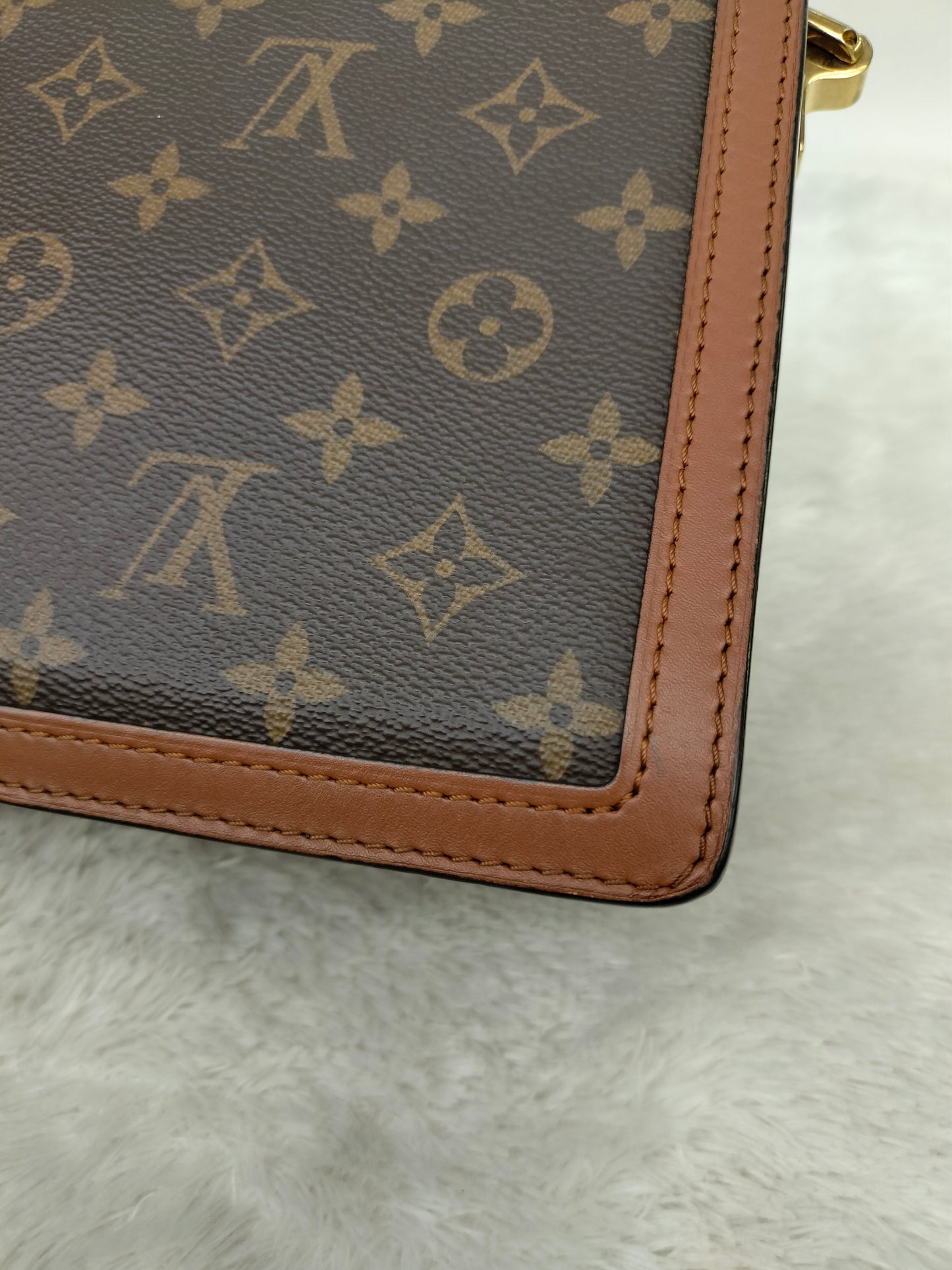 LV Dauphine MM Monogram Reverse 2020
