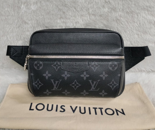 LV Outdoor Bumbag Monogram Taigarama Eclipse 2019