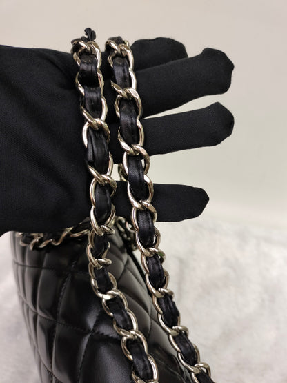 Chanel Maxi Lamb Black SHW SF #13
