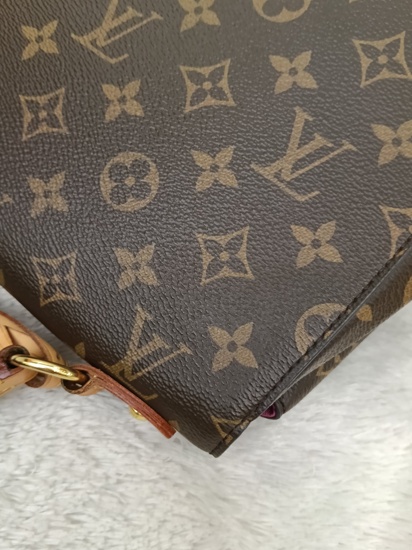 LV Clunny BB Monogram Bordeaux Fuchsia 2018