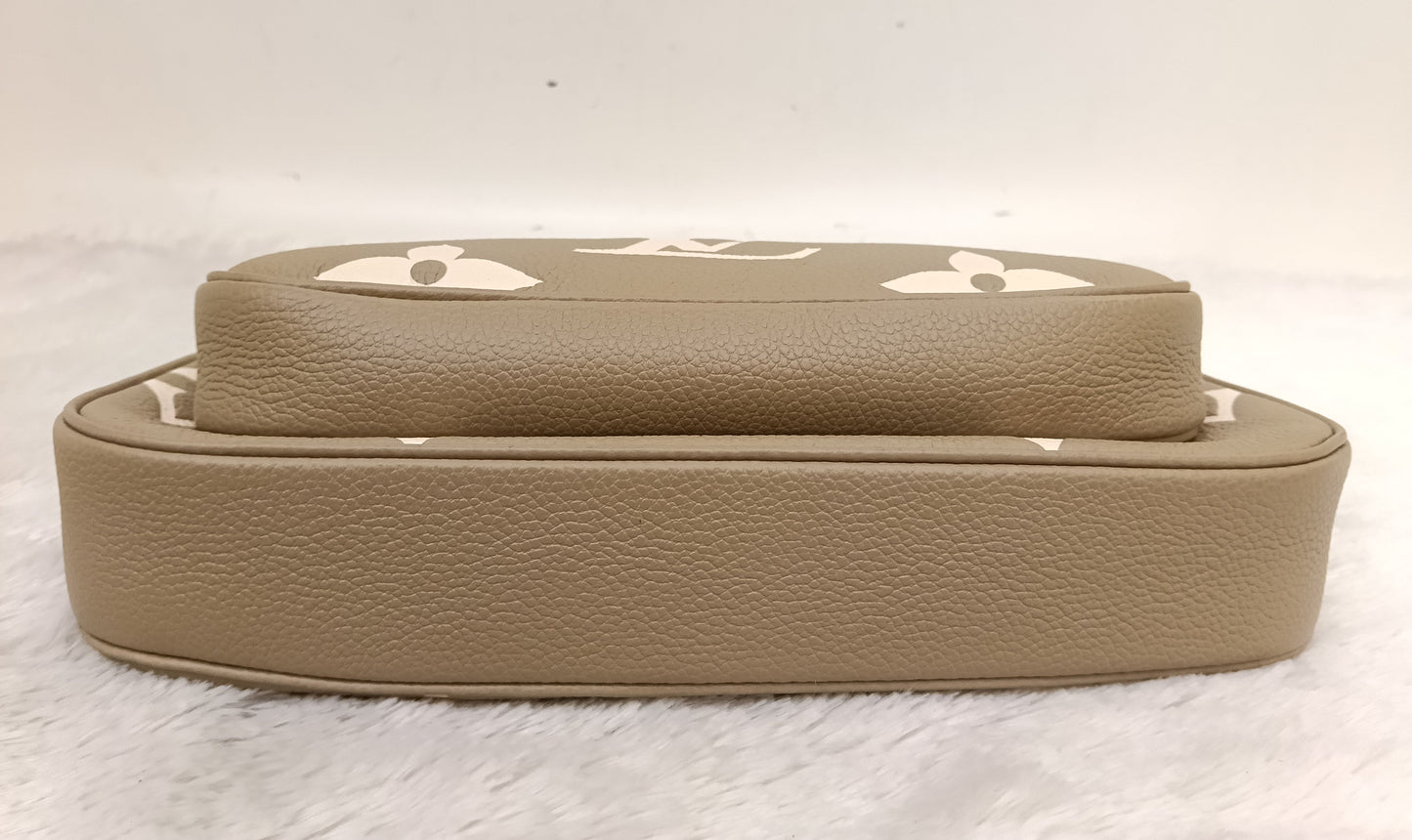 LV Multi Pochette Accessories Monogram Empreinte Light Khaki Cream (CHIP)