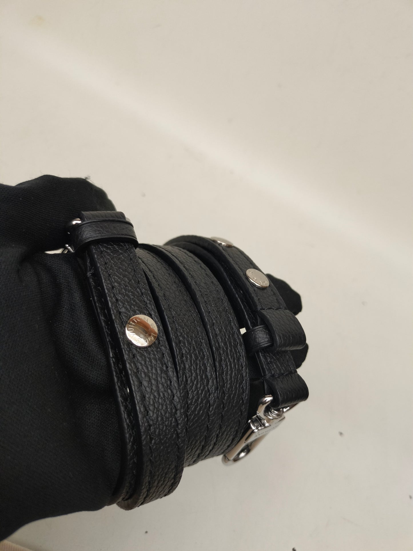 *NEW* LV Neo Noe X Yayoi Kusama Infinity Polkadot Black White (CHIP)