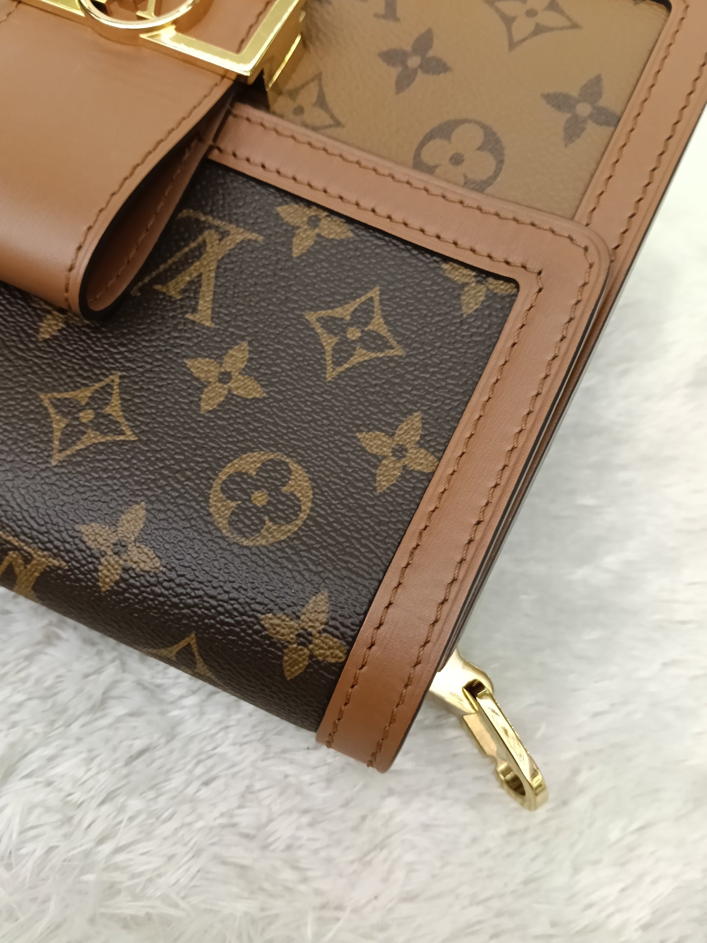 LV Dauphine MM Monogram Reverse (CHIP)