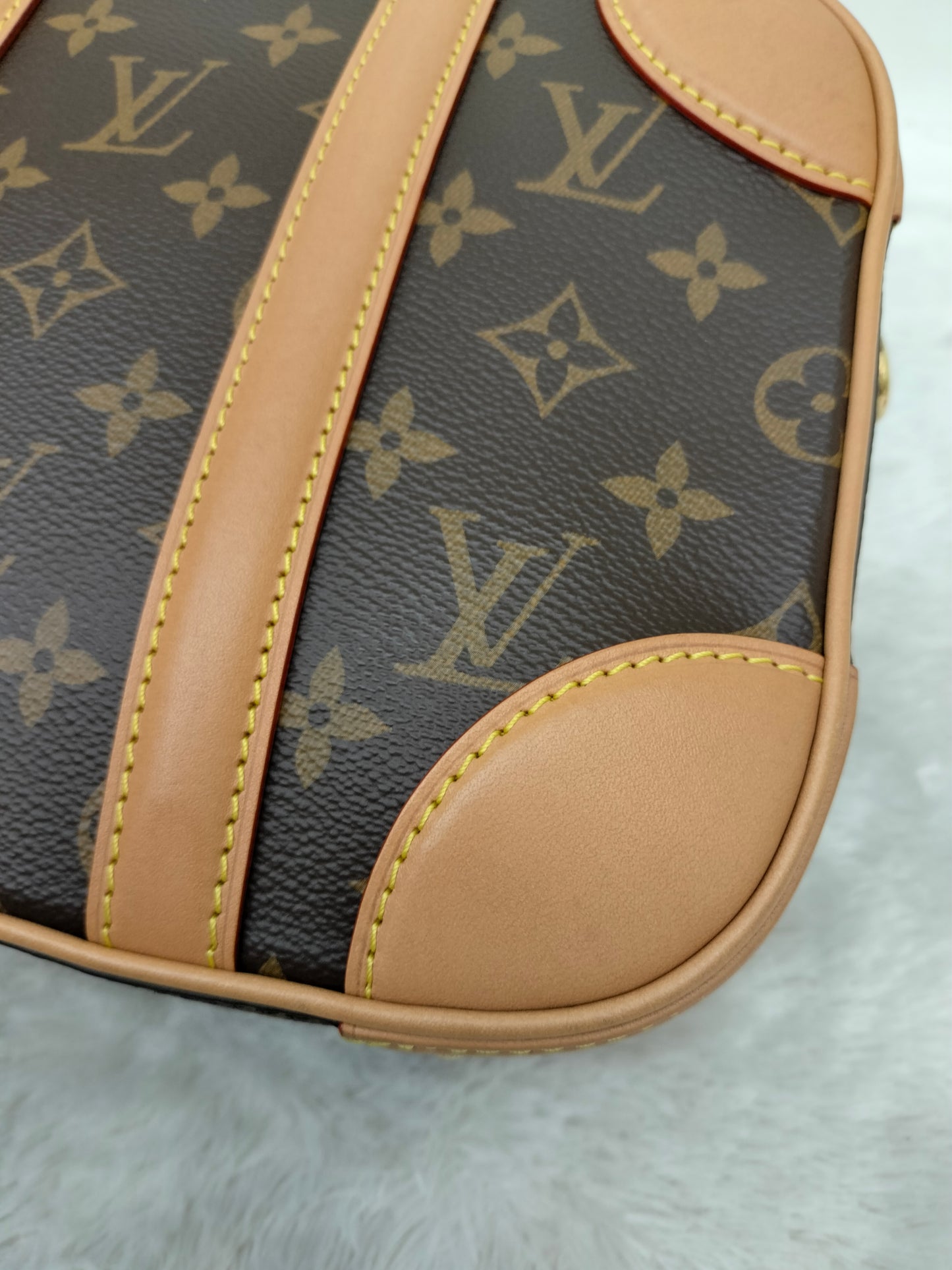 LV Valisette PM Monogram 2019