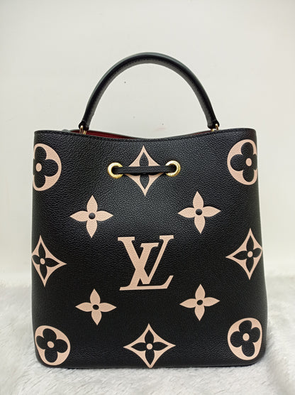 LV Neo Noe MM Monogram Empreinte Noir Creme (CHIP)