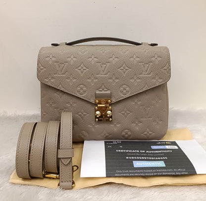 LV Metis Monogram Empreinte Tourterelle 2019