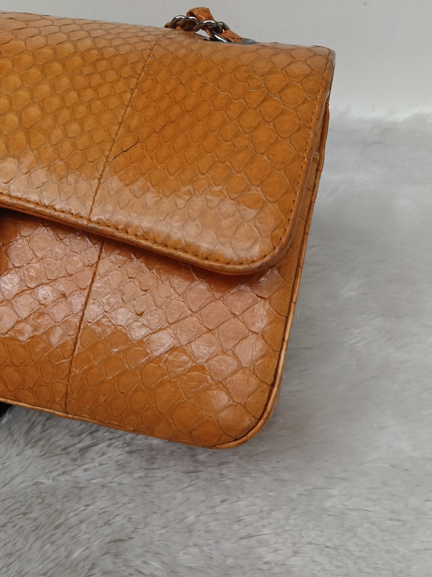 Chanel Medium Exotic Python Orange RHW DF #19
With holo, holo checker, dustbag