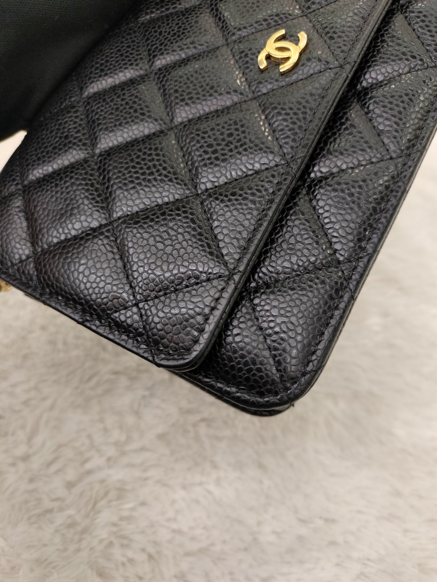 Chanel WOC Caviar Black GHW (CHIP)