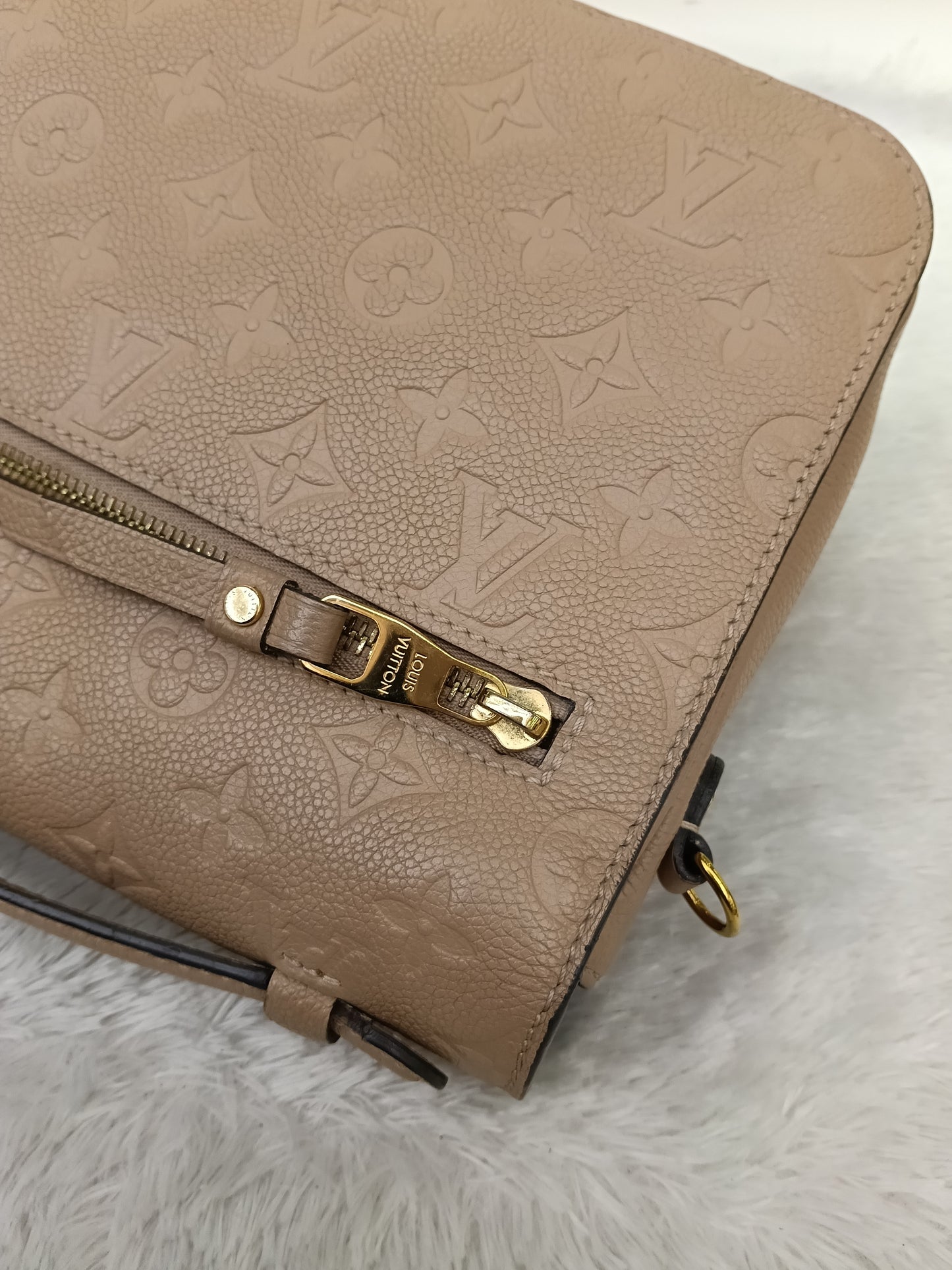LV Metis Monogram Empreinte Papyrus 2017