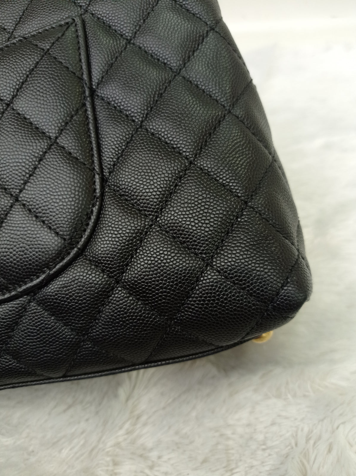 Chanel Coco Handle Medium Caviar Black Handle Lizard GHW #23