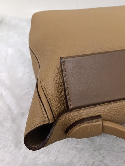 Hermes 2424 29 Togo Biscuit Alezan GHW #Z
