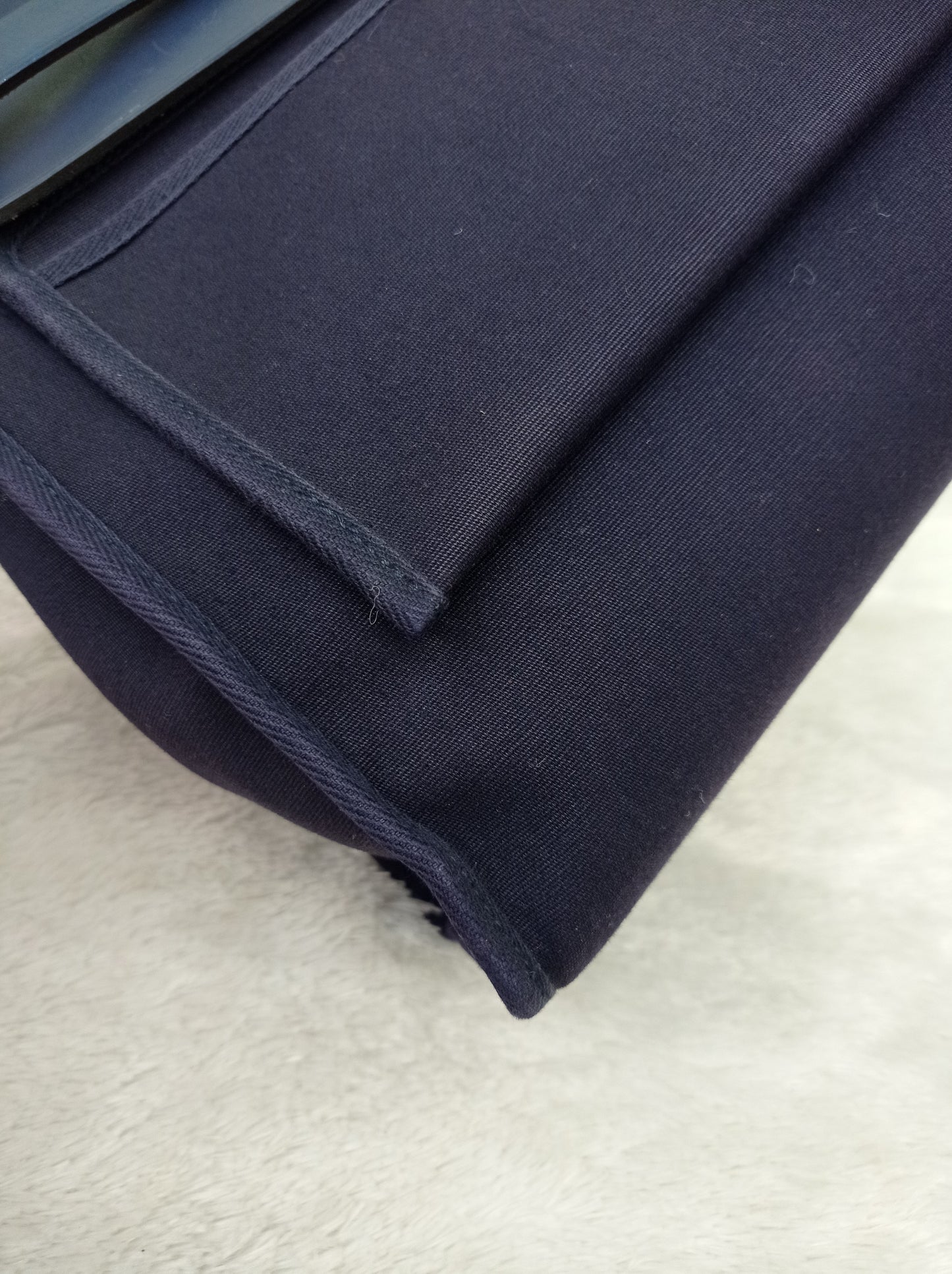 HB31 Canvas Navy PHW #F square