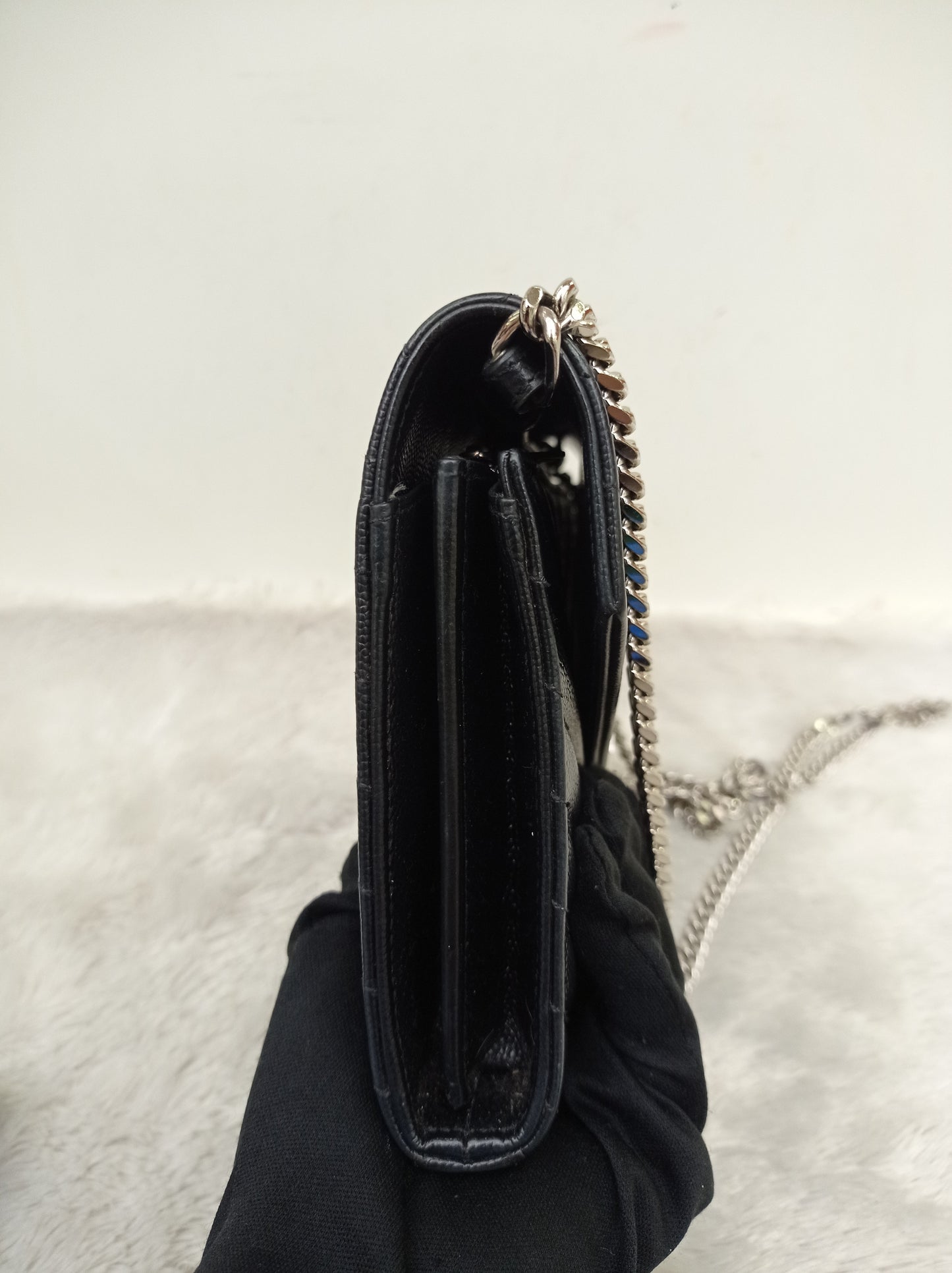 YsL WOC 22 Matelasse Monogramme Grained Black SHW 2018
