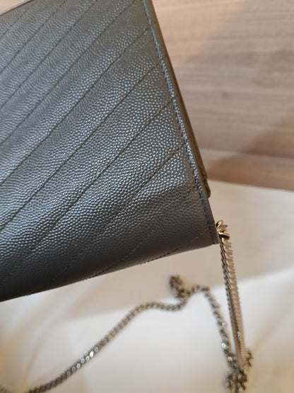 YsL WOC 22 Matelasse Monogramme Grained Grey SHW 2018