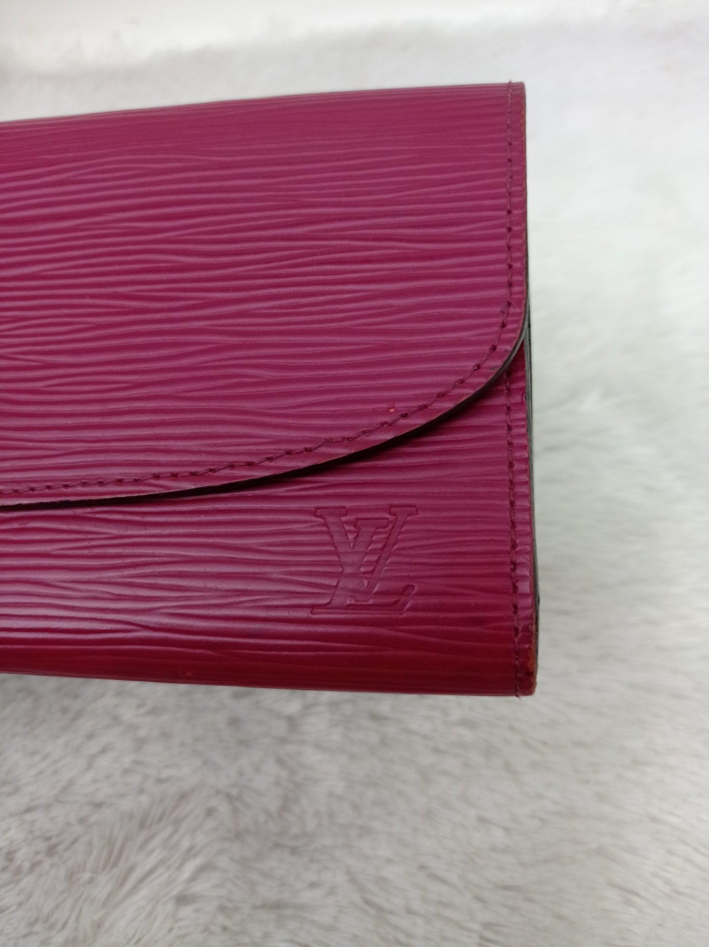 LV Emilie NM Wallet Epi Fuchsia Brown 2017
