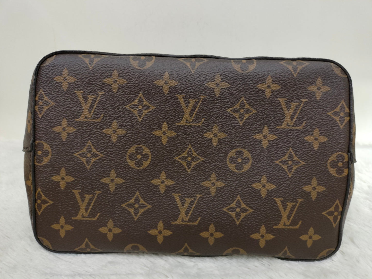 LV Neo Noe Monogram Noir 2018