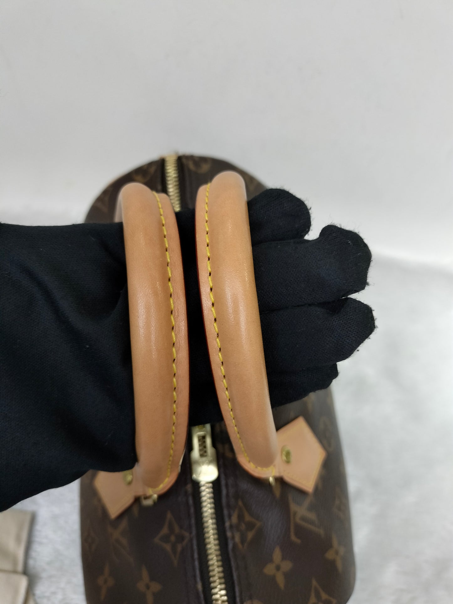 LV Bandou 25 Monogram 2019