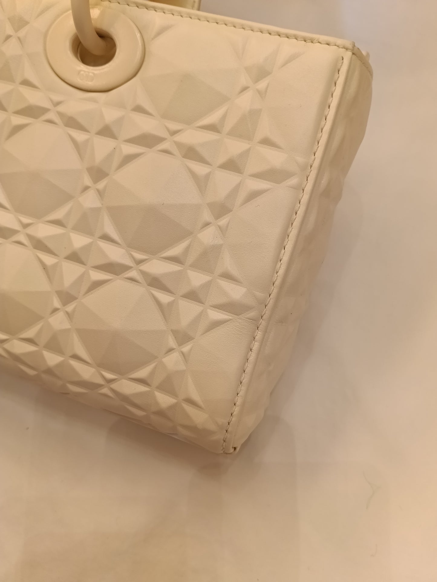 Dior Lady D'Joy Medium Cannage Diamond Latte 2022