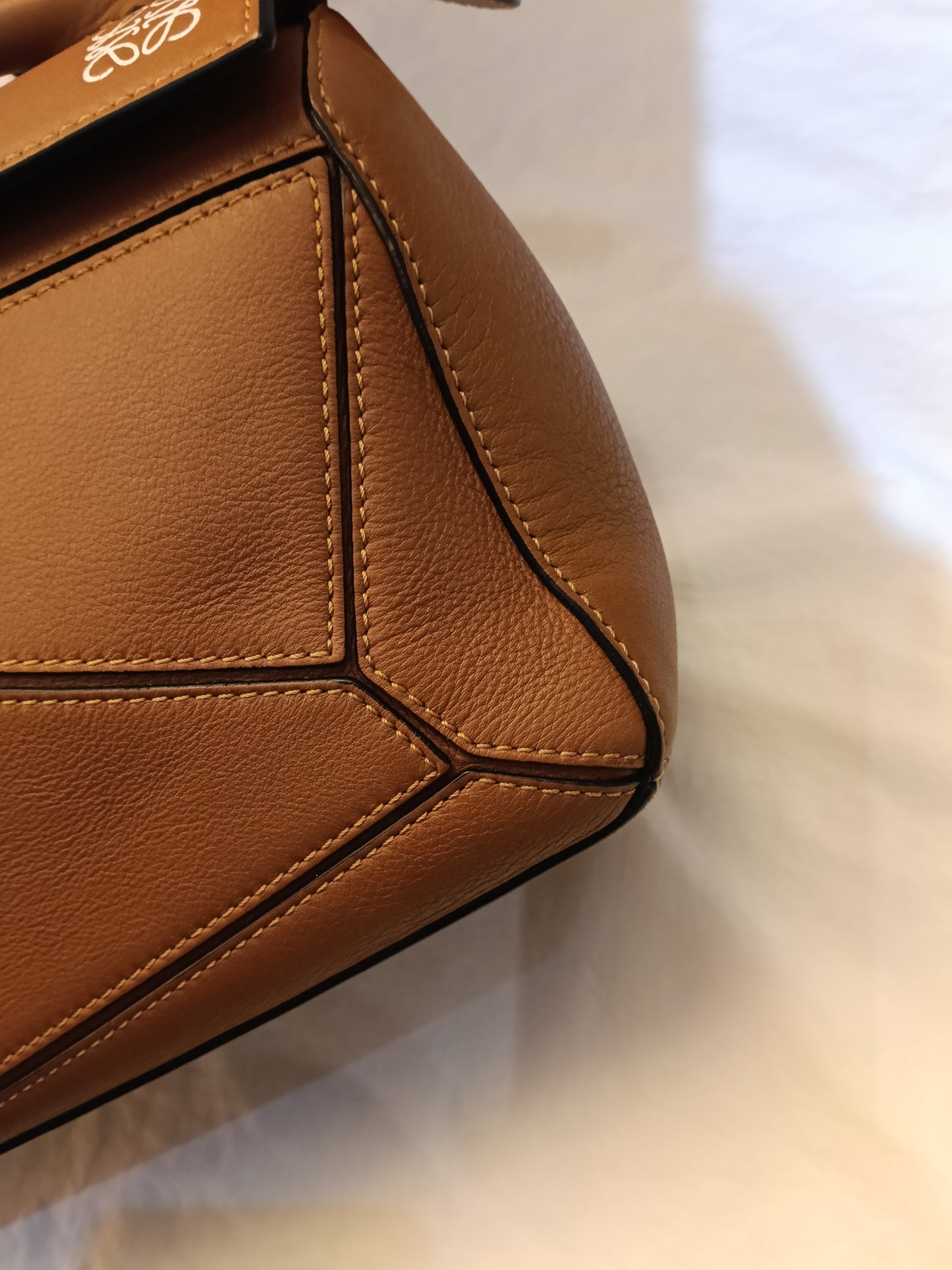 Loewe Puzzle Small Tan SHW 2020