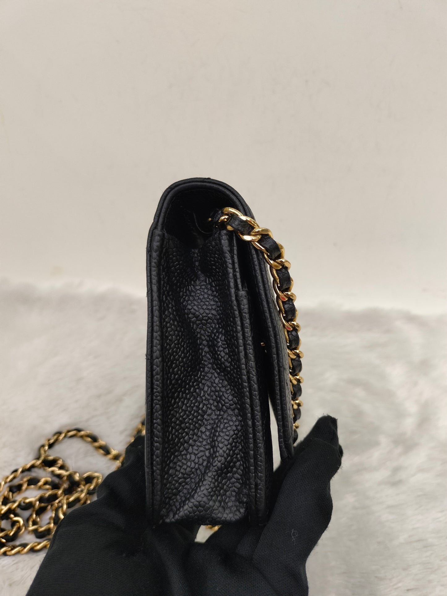Chanel WOC Caviar Black GHW (CHIP)