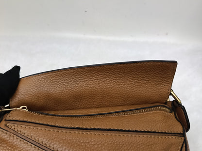 Loewe Puzzle Mini Grained Caramel GHW 2020