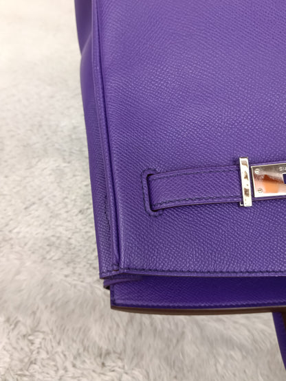 B35 Epsom Ultraviolet PHW #P square