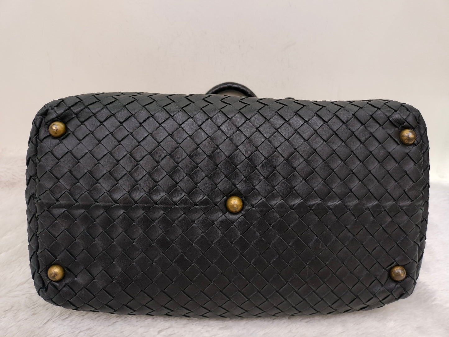 Bottega Veneta Intrecciato Boston Black GHW 2010