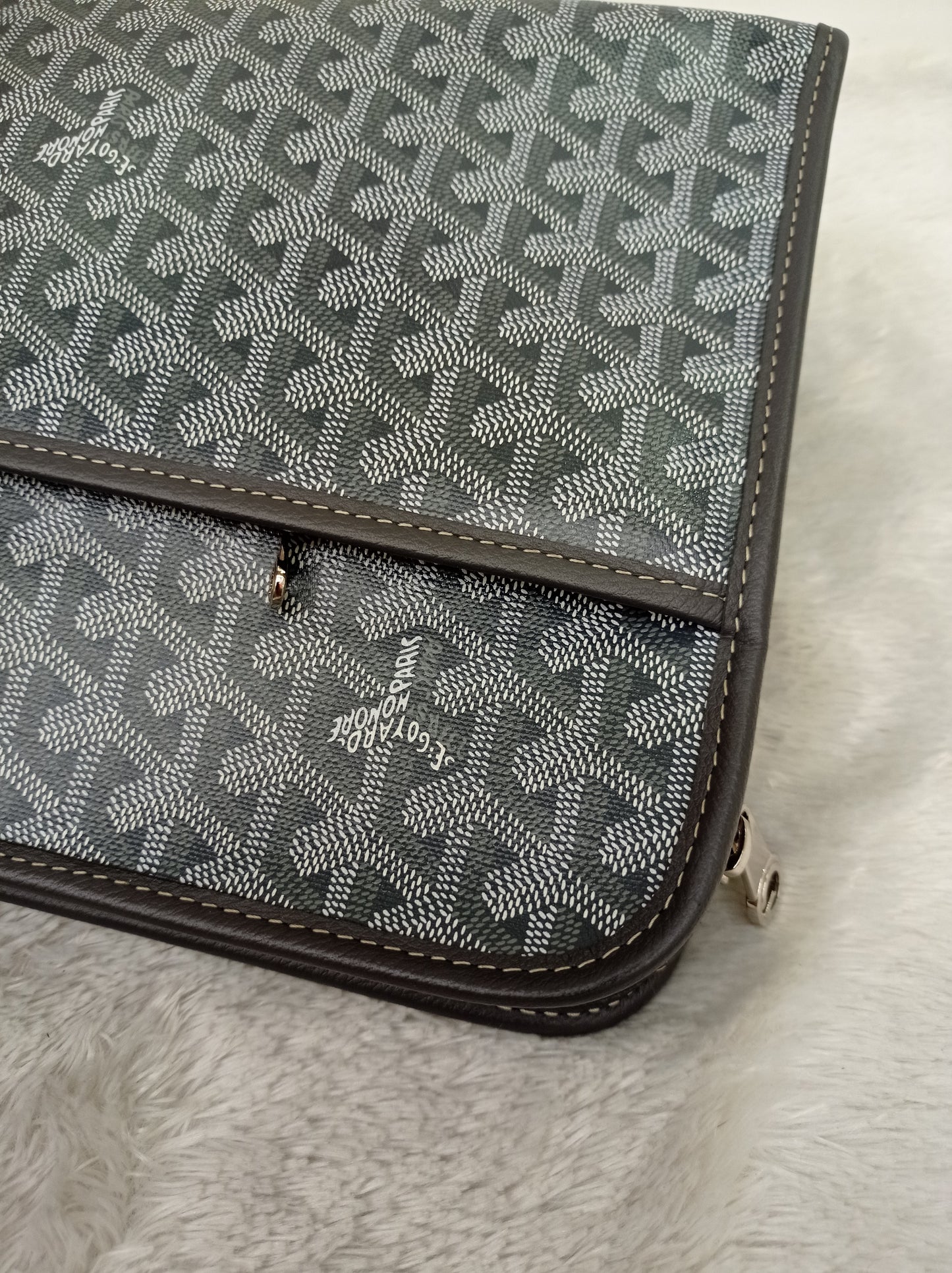 Goyard Trousse Jouvence GM Toiletry Grey SHW 2023