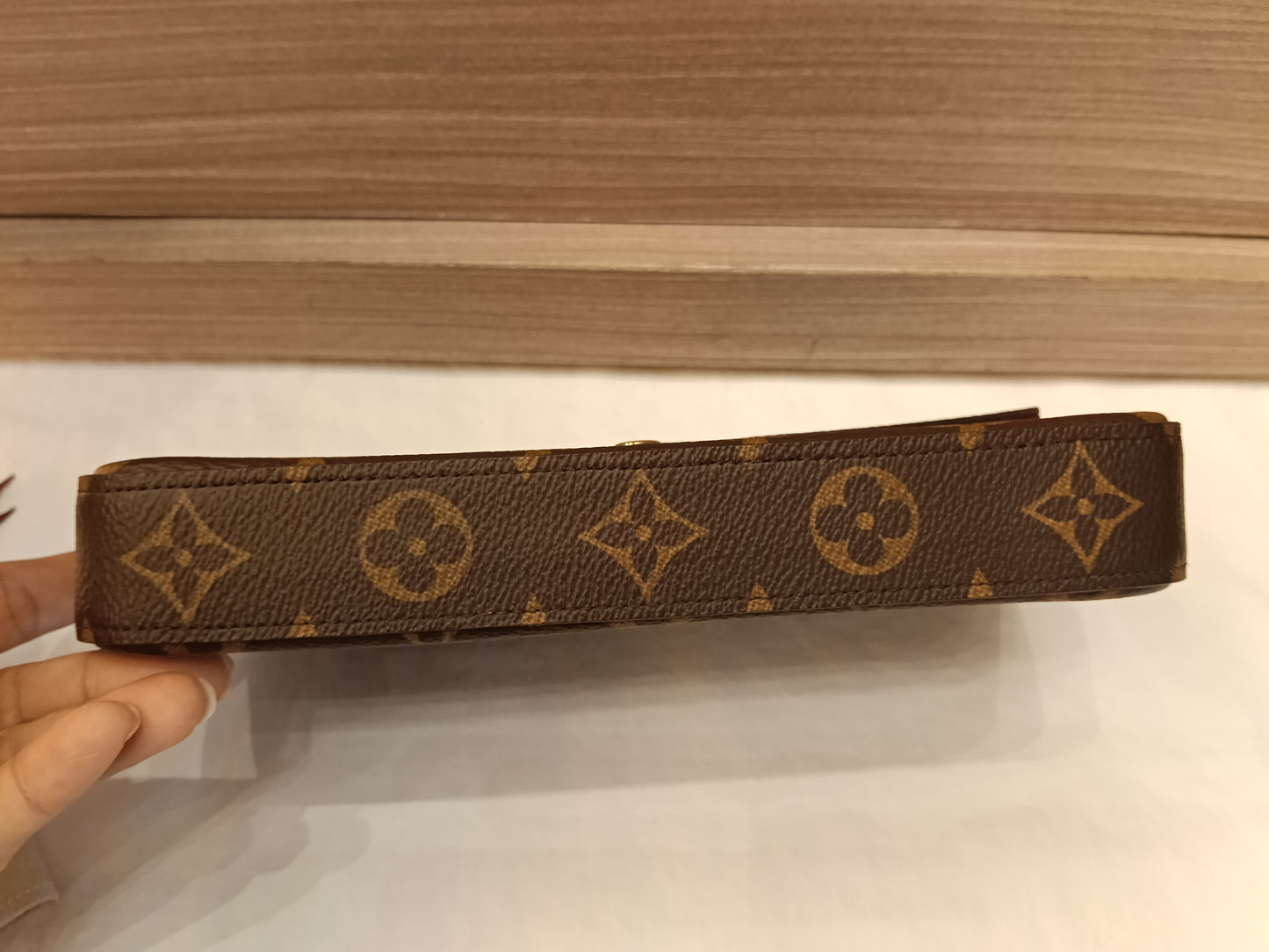 LV Pochette Felicie GM Monogram Fuchsia (CHIP)