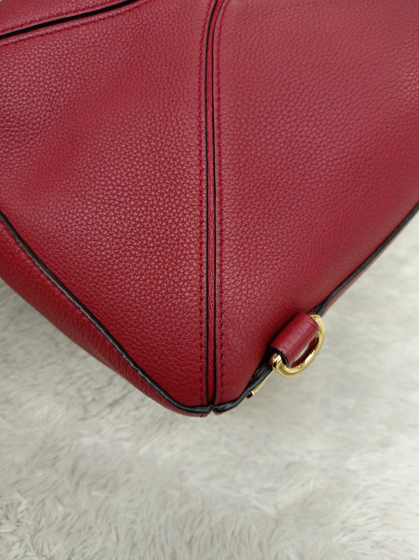 Loewe Puzzle Medium Grained Raspberry GHW 2017