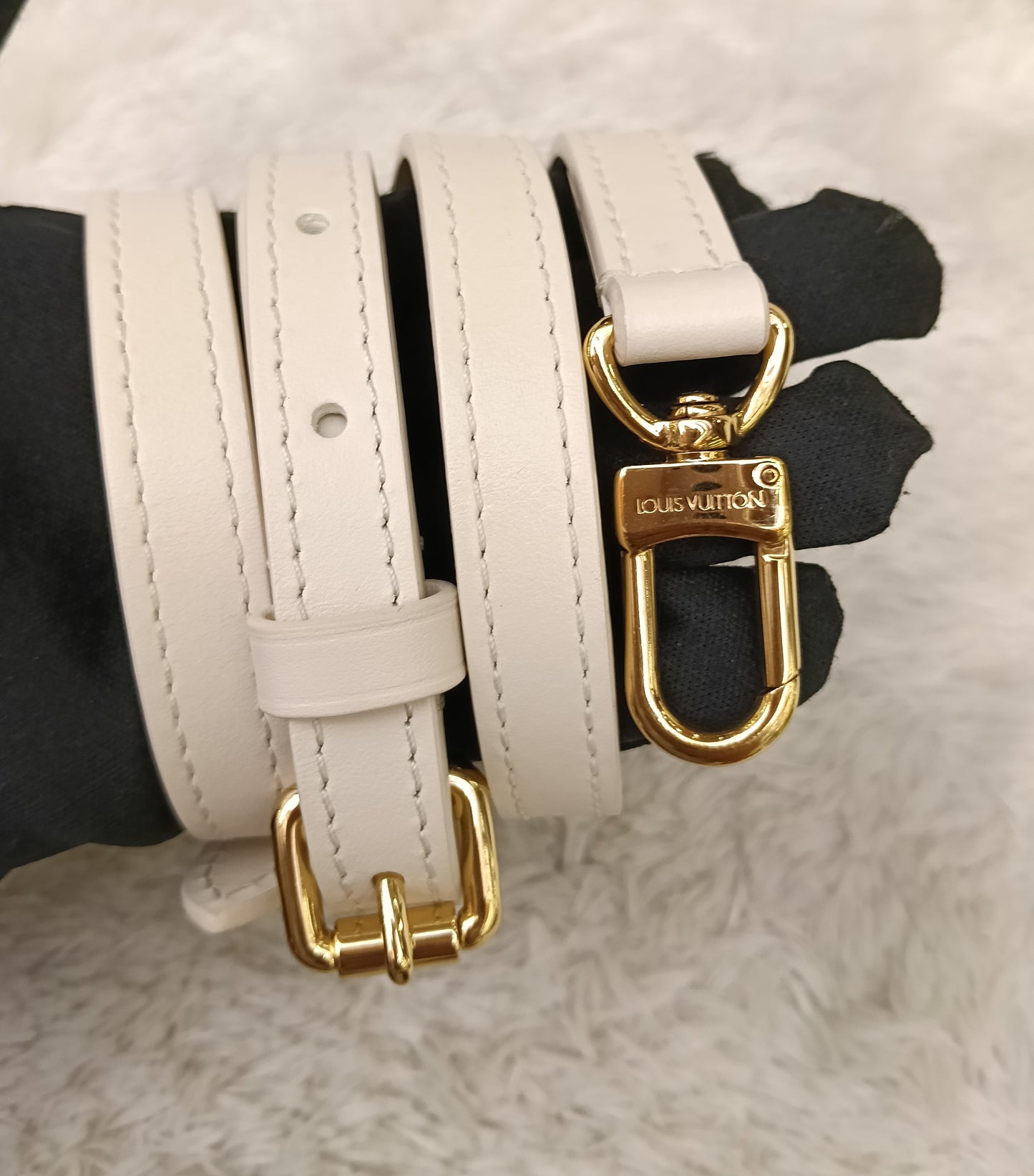 LV Side Trunk PM Grained Calfskin Chalk (CHIP)