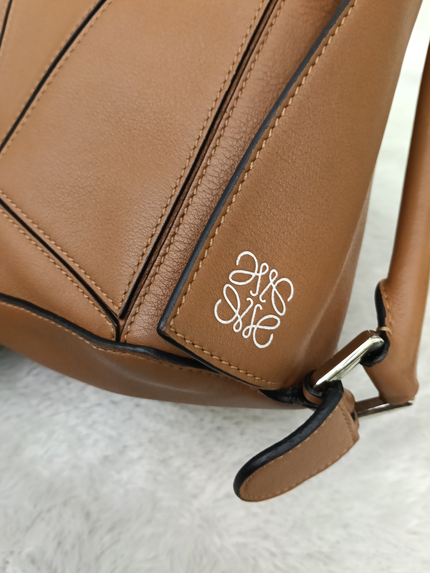 Loewe Puzzle Small Tan SHW 2018