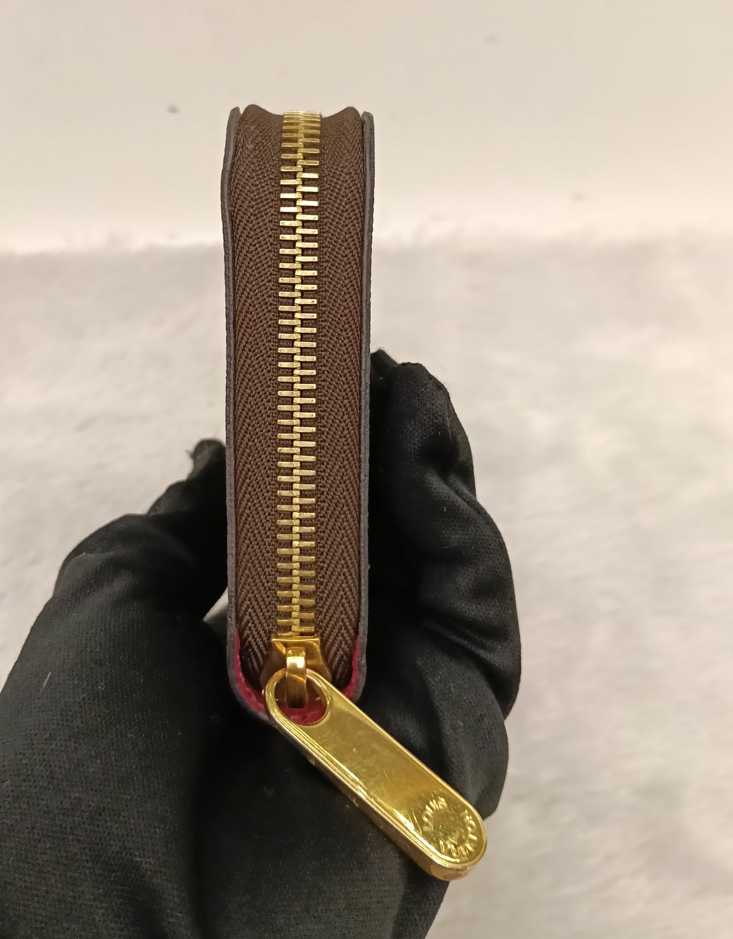 LV Zippy Wallet Monogram Giraffe