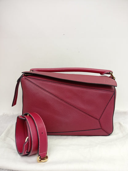 Loewe Puzzle Medium Grained Raspberry GHW 2017