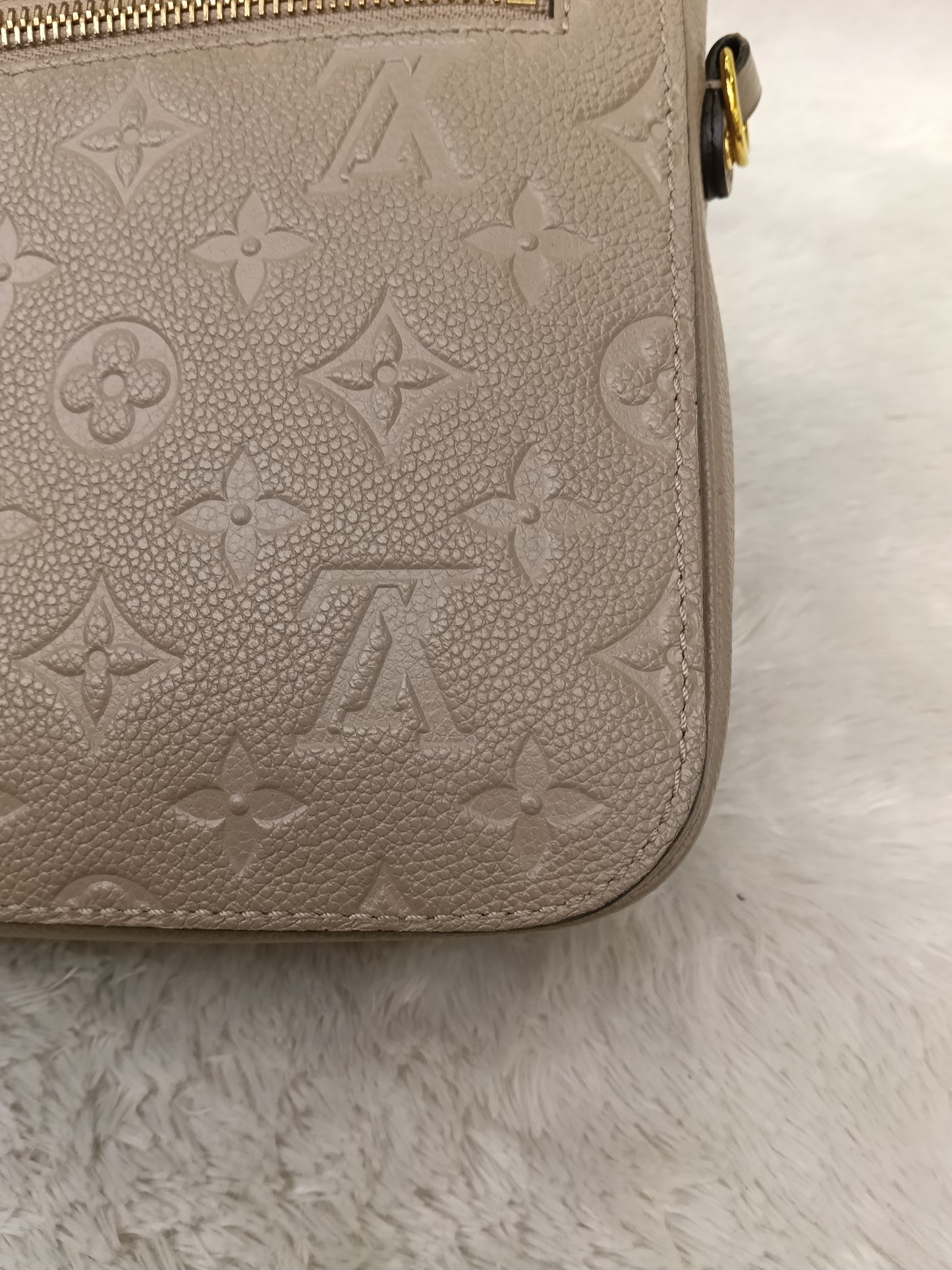 LV Metis Monogram Empreinte Tourterelle 2019