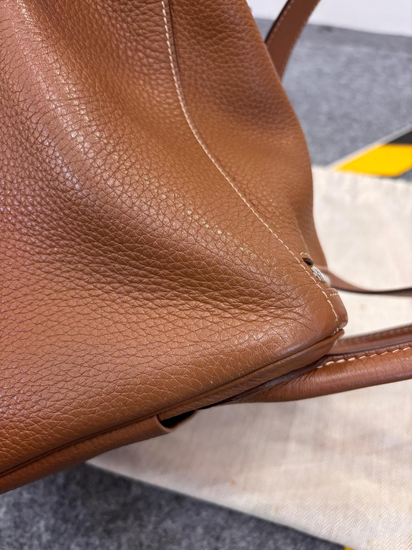 Lindy 30 Clem Gold PHW #Q square