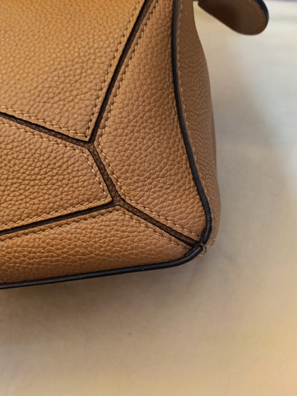 Loewe Puzzle Small Grained Caramel GHW 2021