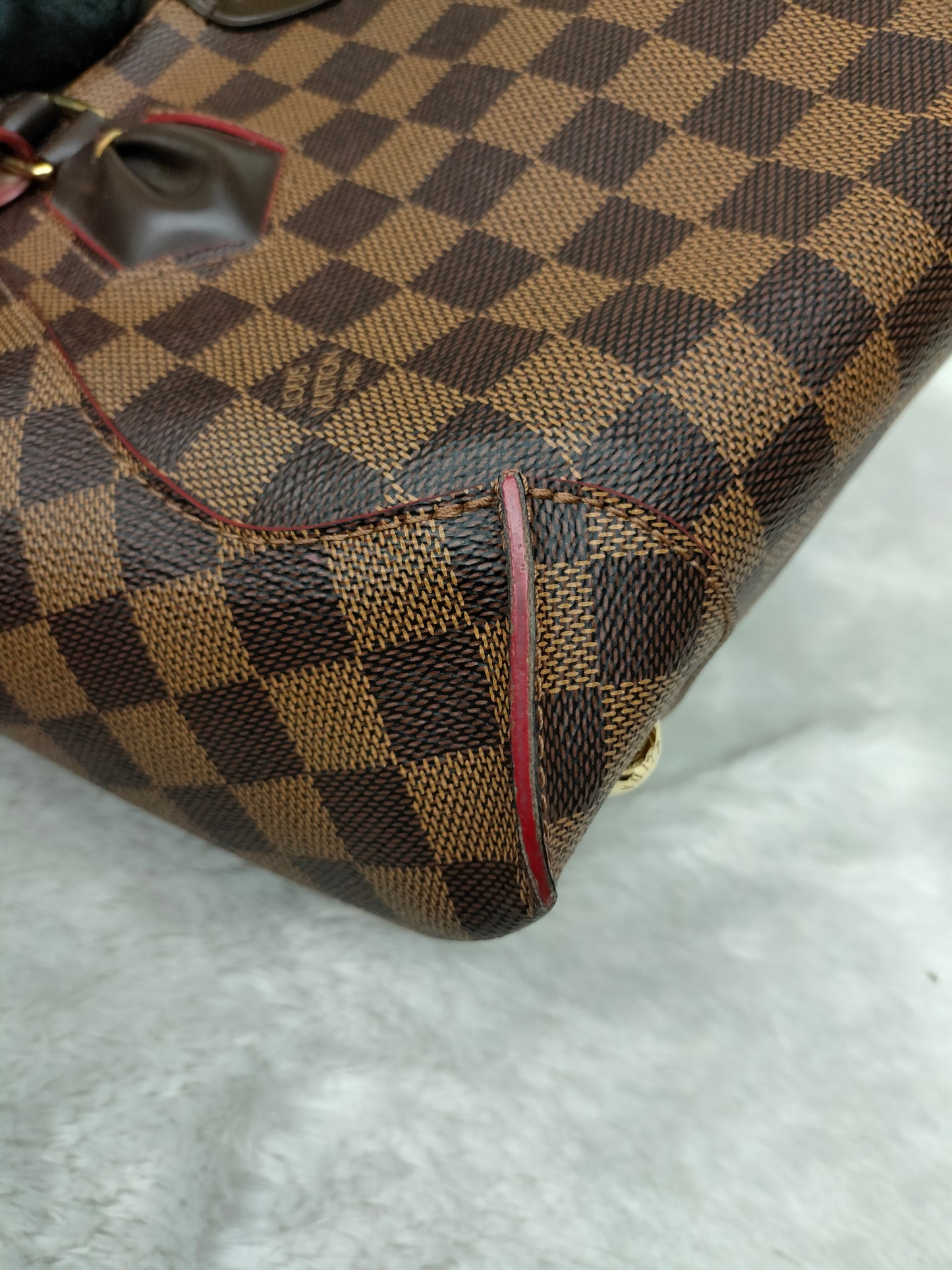 LV Caissa PM Damier Red
