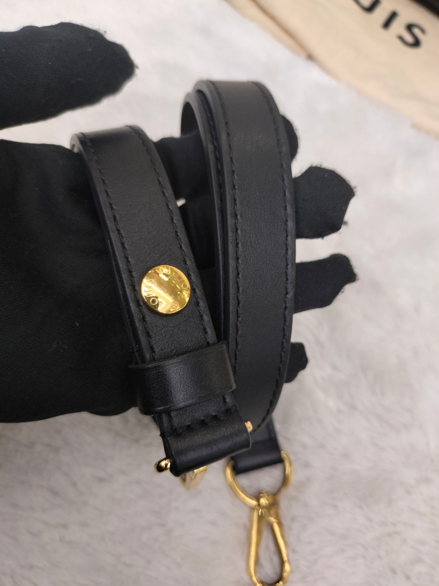 LV Dauphine NV MM Epi Navy Noir 2020