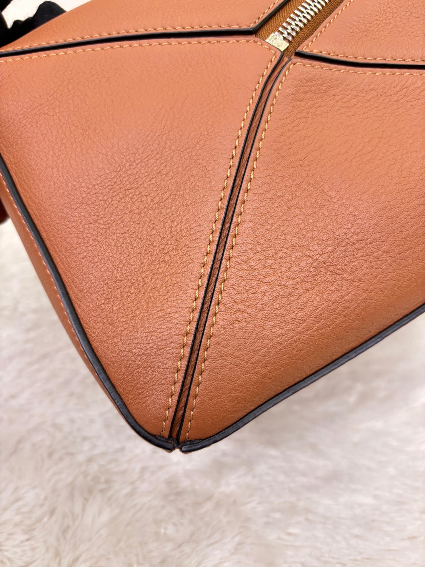 Loewe Puzzle Small Tan SHW 2020