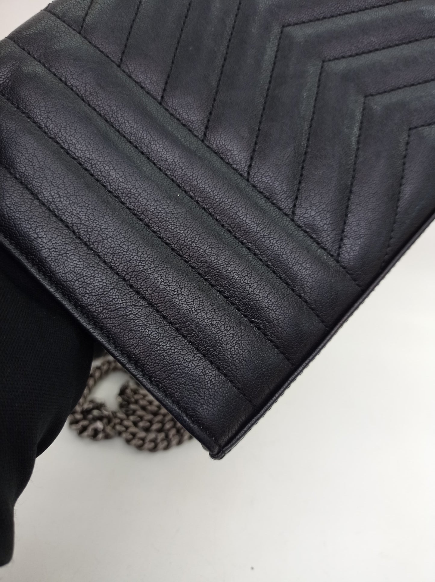 YsL WOC 22 Black RHW 2017