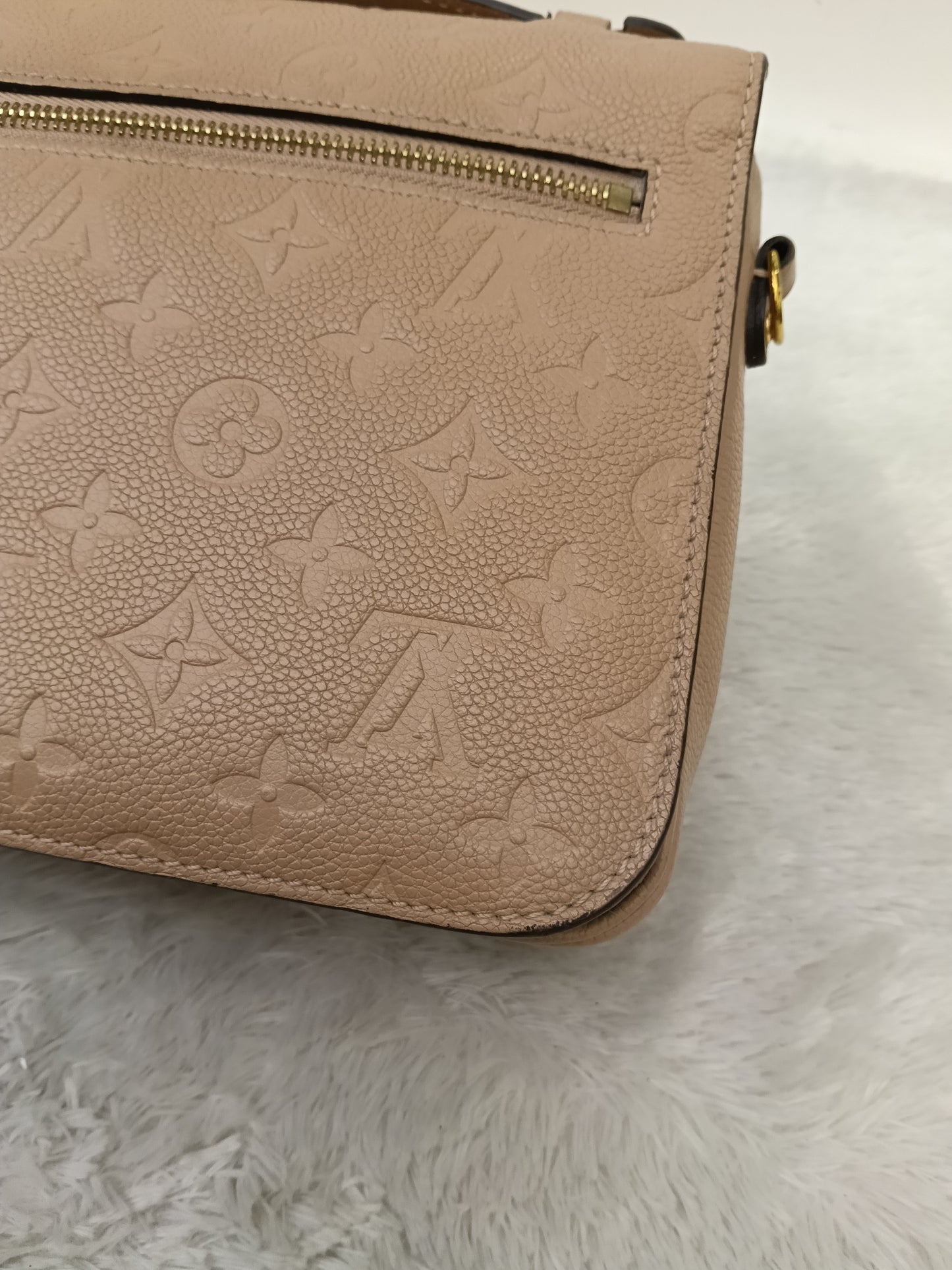 LV Metis Monogram Empreinte Papyrus 2017