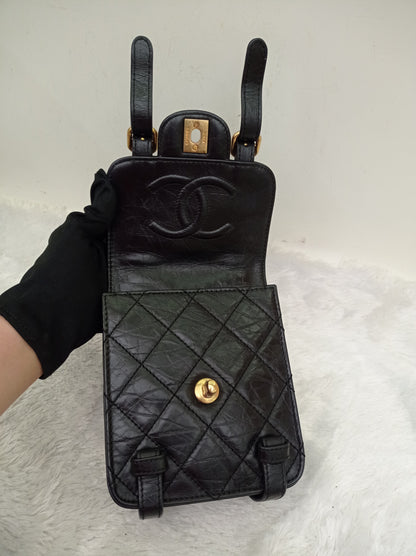 Chanel City School Flap Mini Messenger Calfskin Black GHW (CHIP)