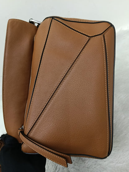Loewe Puzzle Calfskin Small Tan SHW 2022