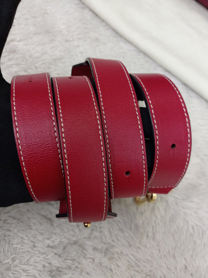 Loewe Puzzle Medium Grained Raspberry GHW 2017