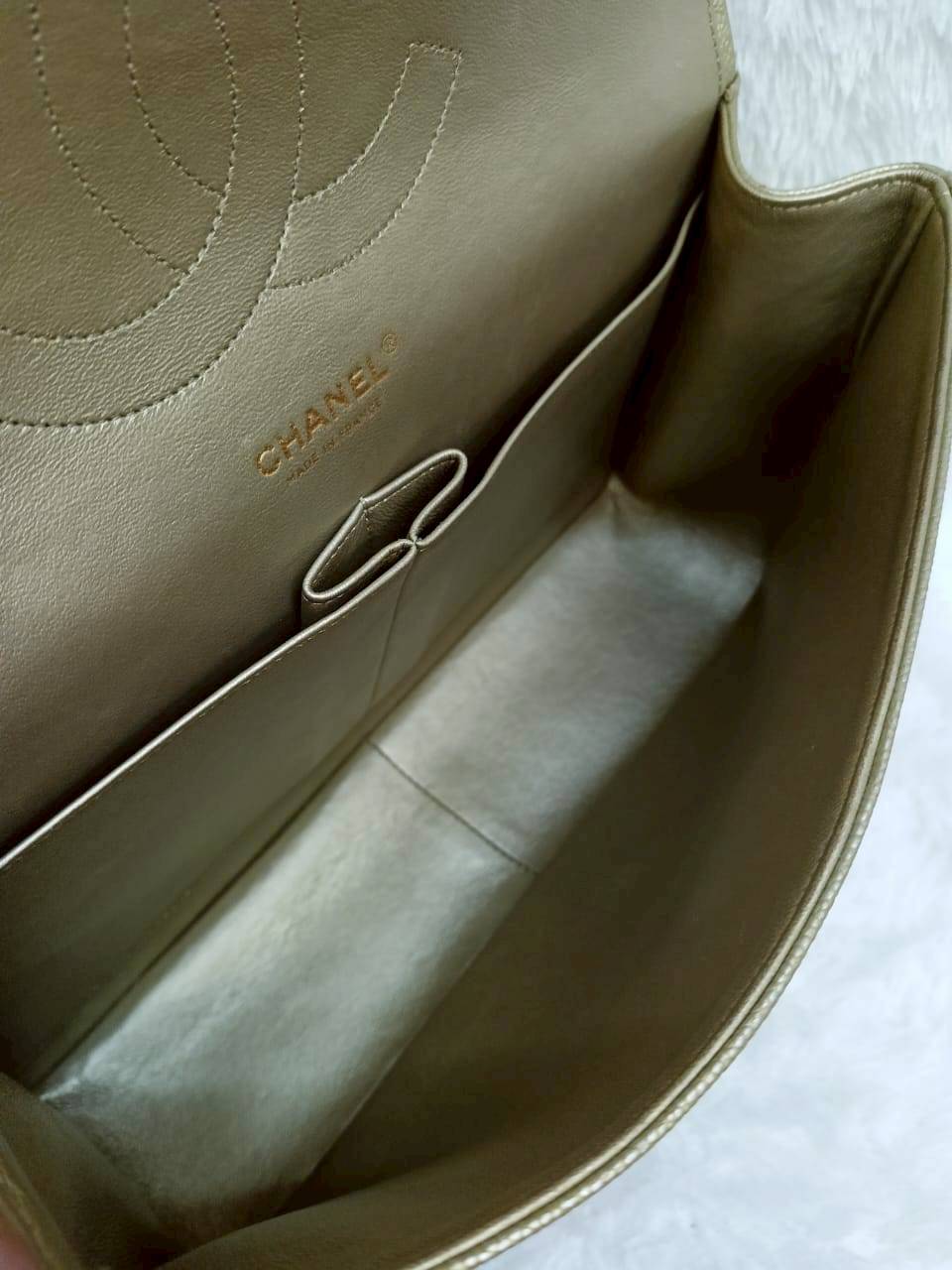 Chanel Jumbo Caviar Gold GHW DF #21