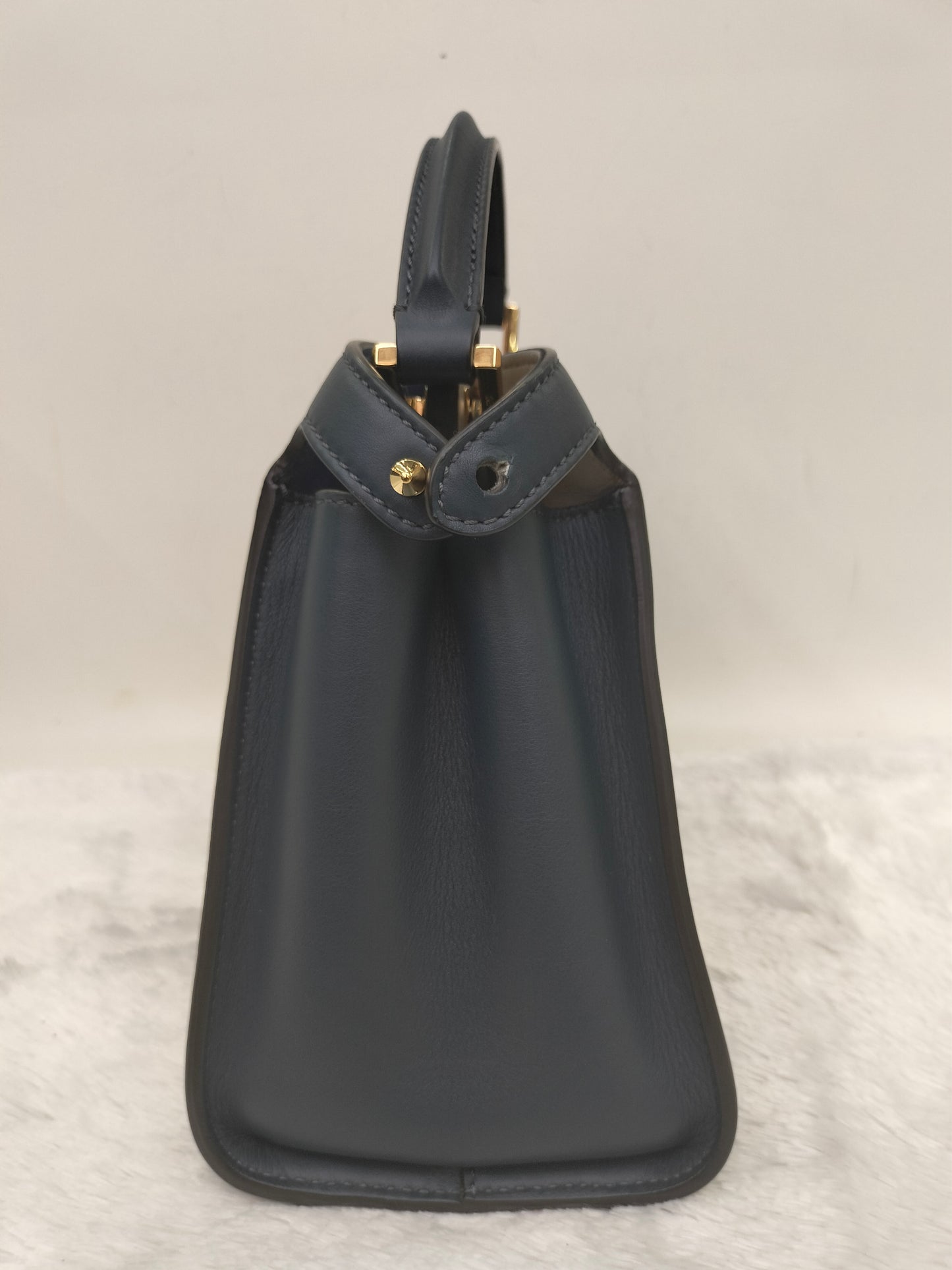 Fendi Peekaboo Essential Navy GHW